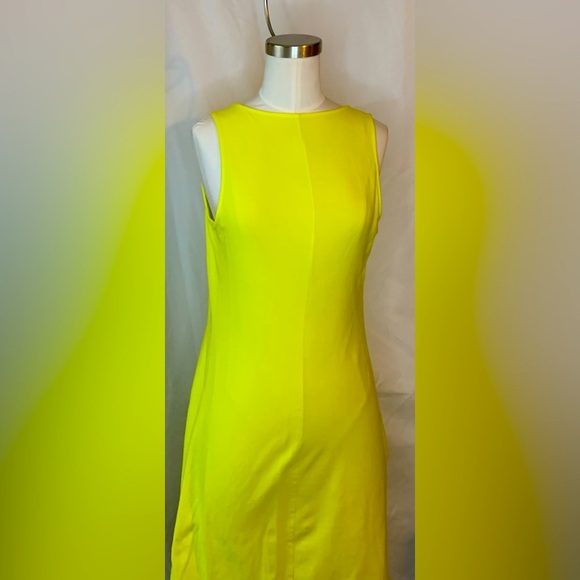 3 for $30 Old Navy Women's Yellow Tank Top Spring/ Summer Dress - Picture 4 of 4